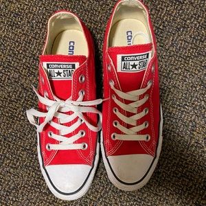 Red Converse size 8